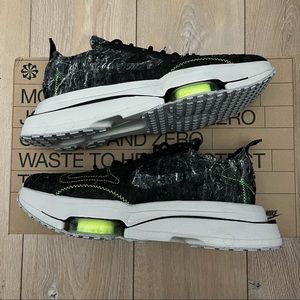 Nike Air-Zoom Type Black Electric Green Size 8